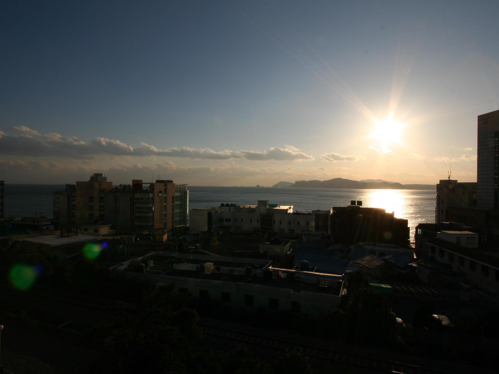 Busan Dalmaji Hotel Bagian luar foto